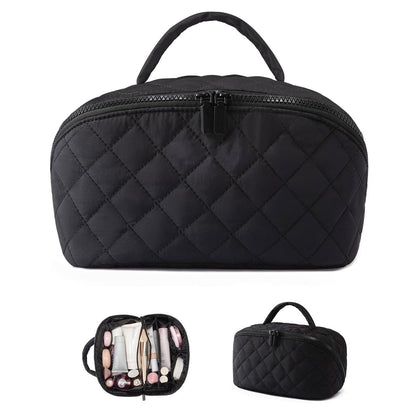 💋 Travel Makeup Bag for Woman