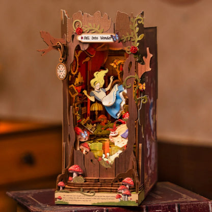Alice In Wonderland Inspired Book Nook Kit ✨️